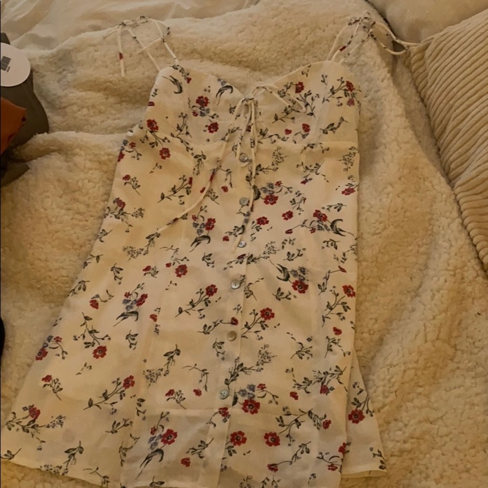 PRINCESS POLLY DRESS - Picture 5 of 7